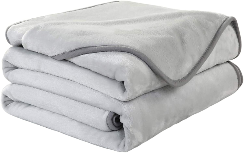 Soft Queen Size Blanket All Season Warm Microplush Lightweight Thermal Fleece 